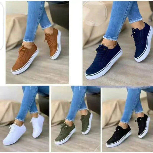 LM | Comfortable and airy sneakers