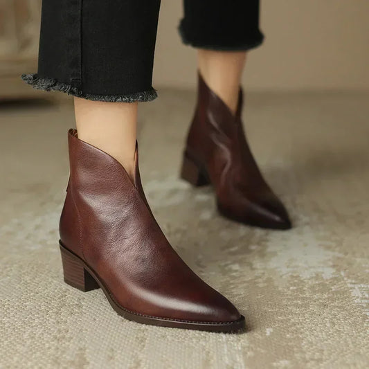 TS | Tapered ankle boot with block heel