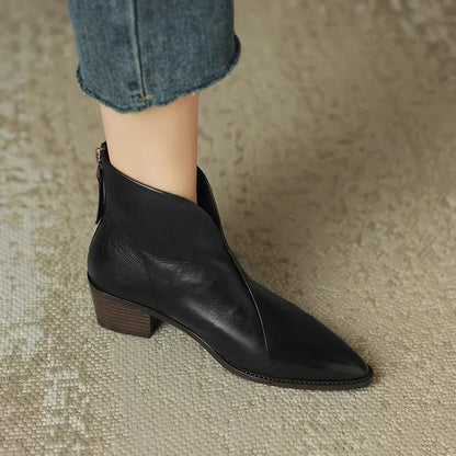 TS | Tapered ankle boot with block heel