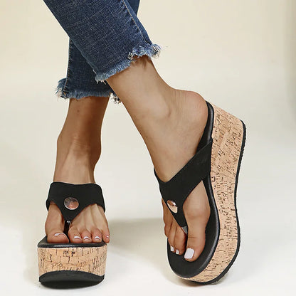 LM | Classic and airy sandals