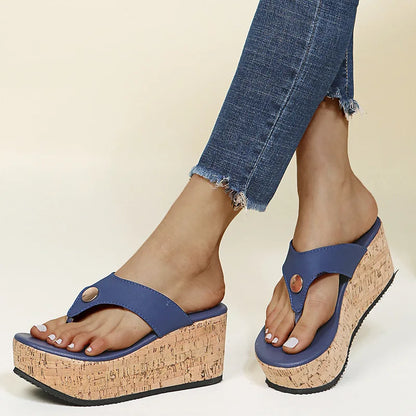 LM | Classic and airy sandals