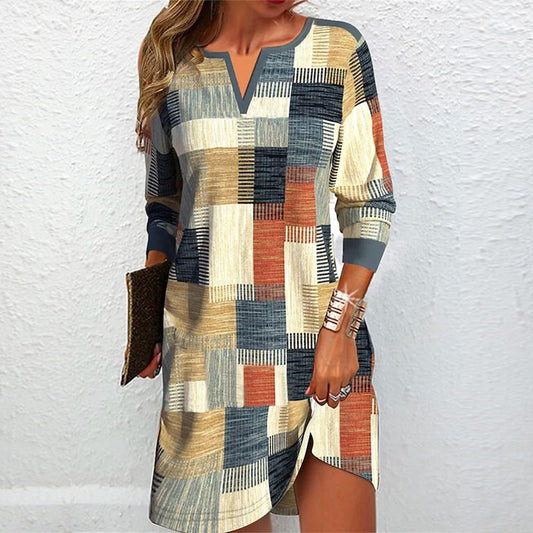 LM | Casual mini dress with V-neck and long sleeves