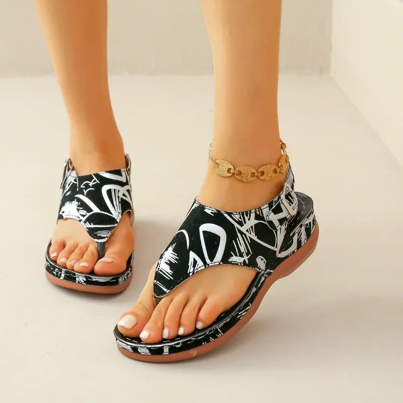 LD | Boho sandalen met bloemmotief en teenbandje