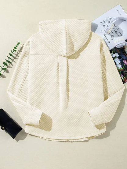 LM | Effortless and stylish winter hoodie