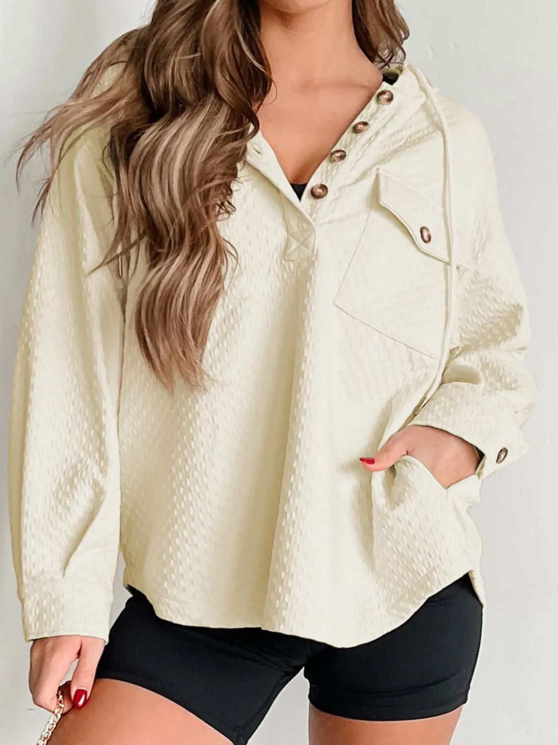 LM | Effortless and stylish winter hoodie