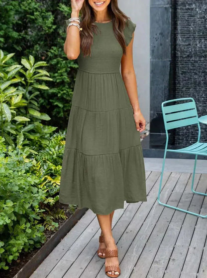 LM | Short-sleeved midi dresses for women