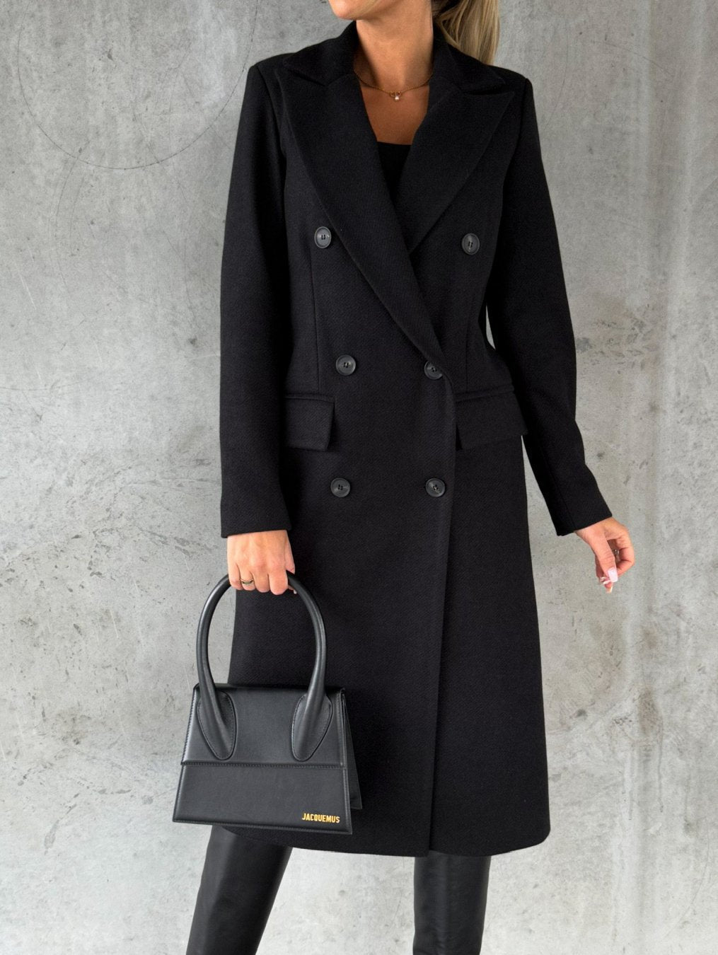 LM | Trendy and elegant coat