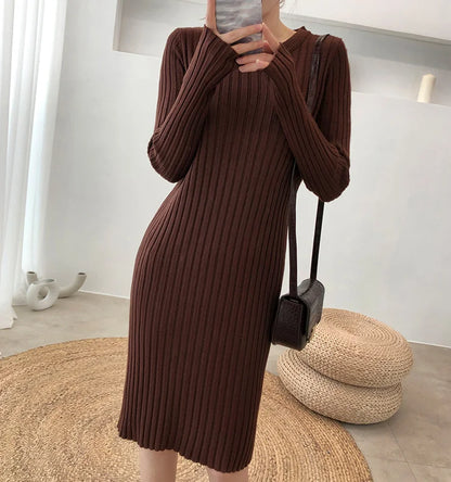 LM | Two-piece dress with slit knitted sweater