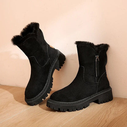 LM | Fashionable boots for women