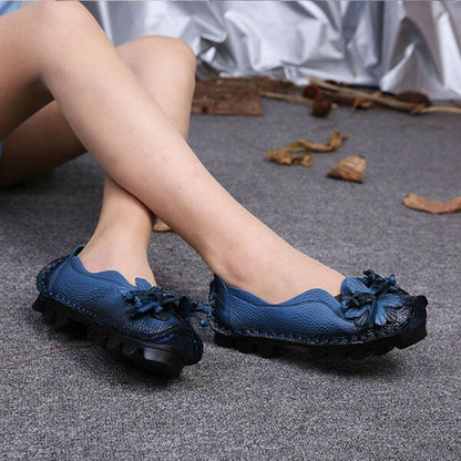 TS | Glamorous casual shoes with floral detail