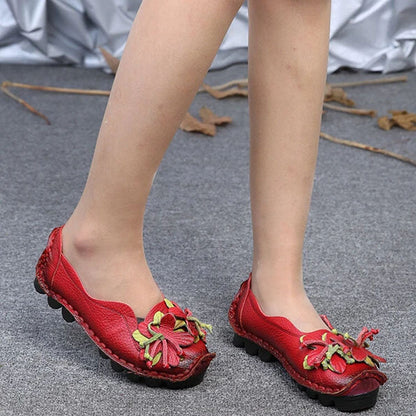 TS | Glamorous casual shoes with floral detail