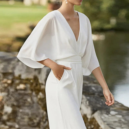LM | Elegant V-neck jumpsuit