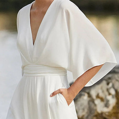 LM | Elegant V-neck jumpsuit
