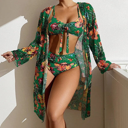 LM | 3-piece floral bikini with cover-up