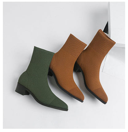 LM | Non-slip knitted boots with rubber sole 2024
