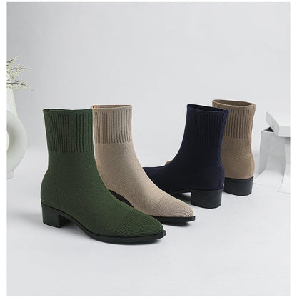 LM | Non-slip knitted boots with rubber sole 2024
