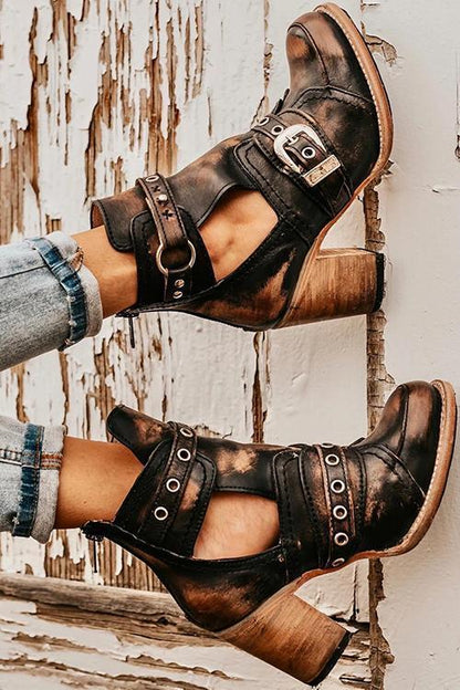 TS | Rustic ankle boot with block heels