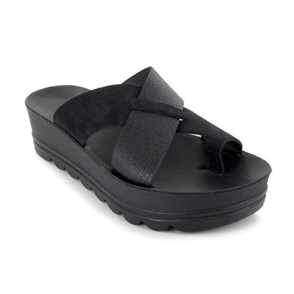 TS | Stylish platform sandals with crossed straps